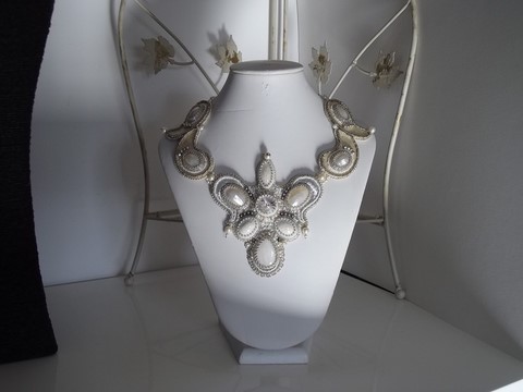 collier mariage arabesque