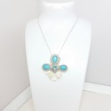 collier brodé à l'aiguille- collier El Mar